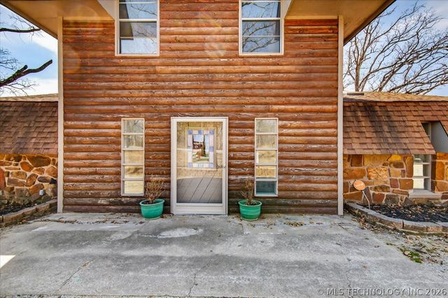 3801 E Mountain Road, Bartlesville, OK 74003