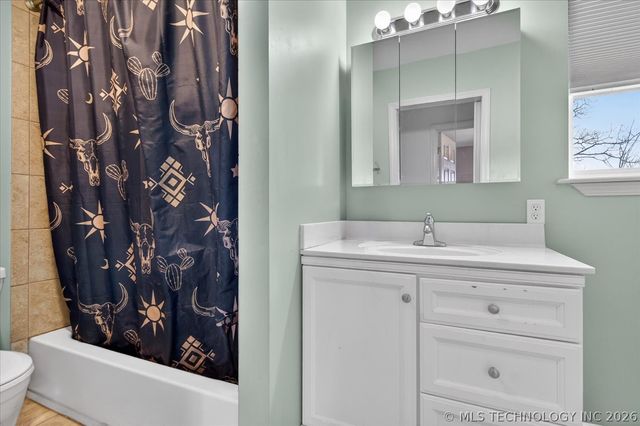 3801 E Mountain Road, Bartlesville, OK 74003