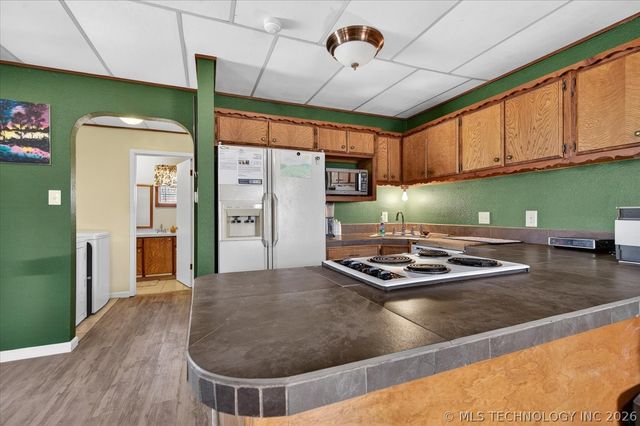 3801 E Mountain Road, Bartlesville, OK 74003