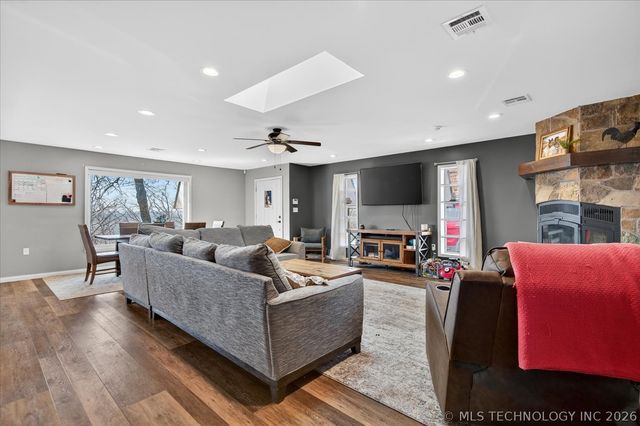 3801 E Mountain Road, Bartlesville, OK 74003