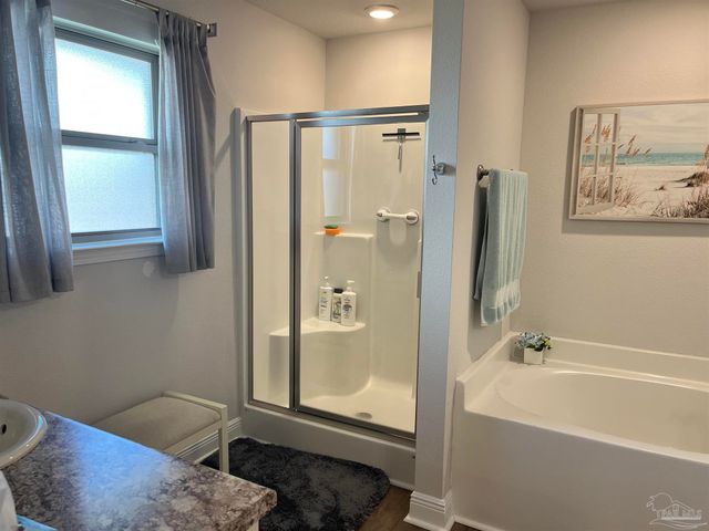 6100 Parsonage Cir, Milton, FL 32570