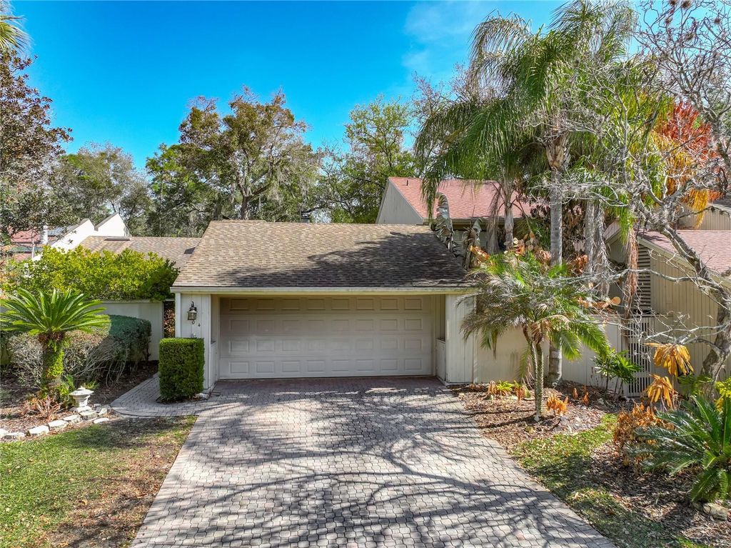 Image 1 of property listing at 104 JUNIPER LANE, Longwood, FL 32779