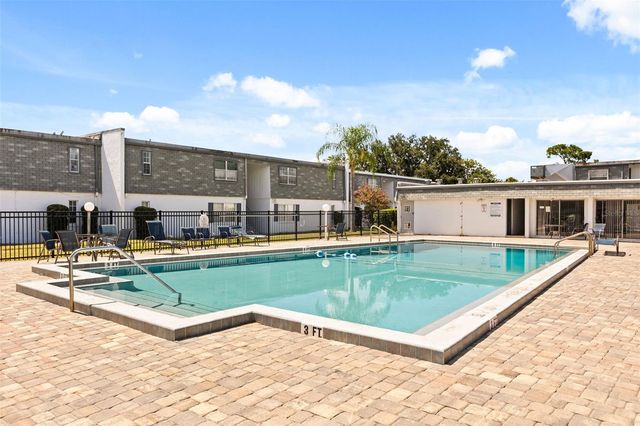 1000 S SEMORAN BOULEVARD 302, Winter Park, FL 32792