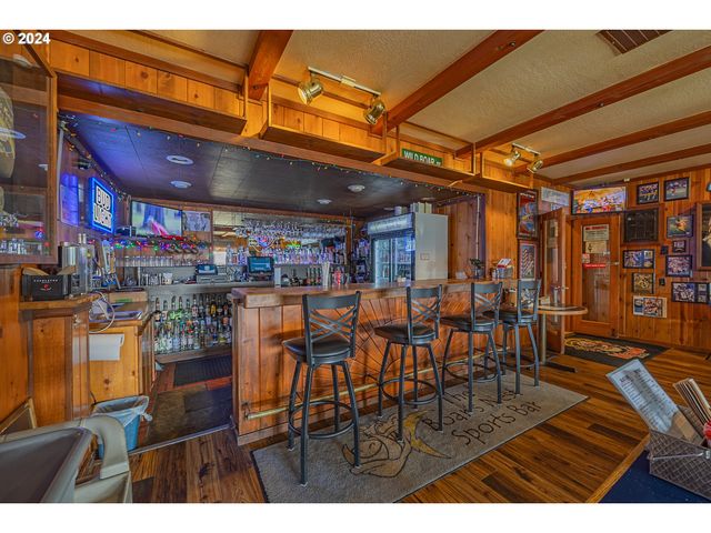 3030 OREGON Ave, Bandon, OR 97411