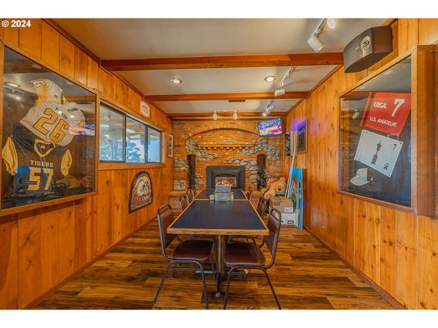 3030 OREGON Ave, Bandon, OR 97411