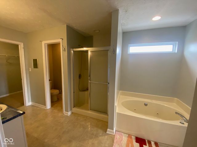 5636 Glen Canyon Drive, Indianapolis, IN 46237