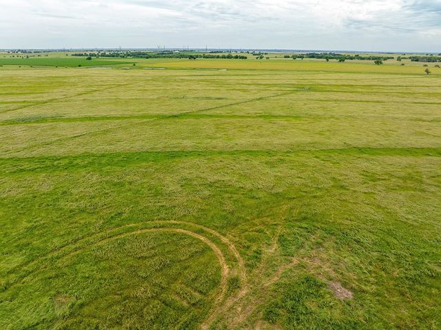 1010 County Road 382, Era, TX 76238