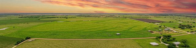 1010 County Road 382, Era, TX 76238