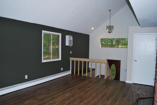 43 Camelot Drive, Bedford, NH 03110