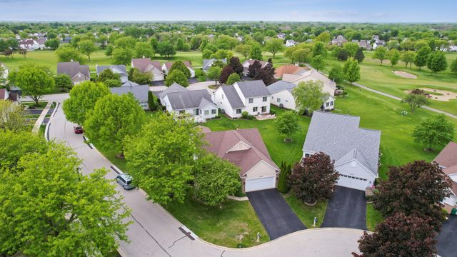 21626 W LARCH Drive, Plainfield, IL 60544