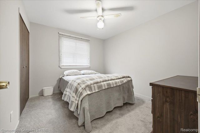 24289 Dale Avenue, Eastpointe, MI 48021