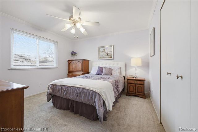 24289 Dale Avenue, Eastpointe, MI 48021