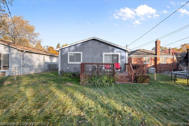 24289 Dale Avenue, Eastpointe, MI 48021