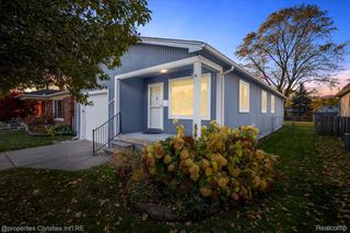 24289 Dale Avenue, Eastpointe, MI 48021