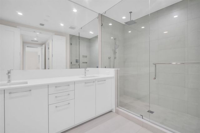 275 1ST AVENUE S 1104, St Petersburg, FL 33701