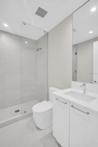 275 1ST AVENUE S 1104, St Petersburg, FL 33701