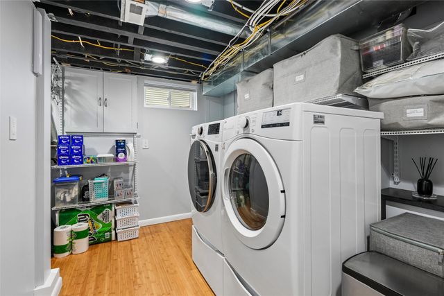 906 E Detroit Avenue, Indianola, IA 50125