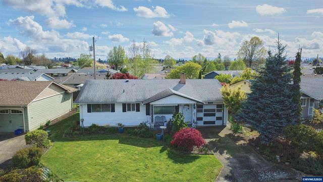 1740 Vanderbeck Ln, Woodburn, OR 97071
