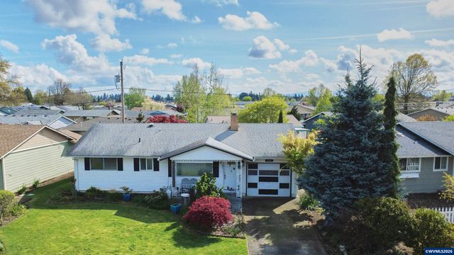 1740 Vanderbeck Ln, Woodburn, OR 97071