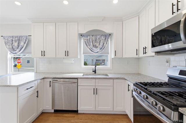 111 Shepherd Street, Rockville Centre, NY 11570