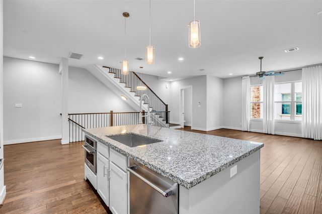 3309 Jefferson Street C, Houston, TX 77003