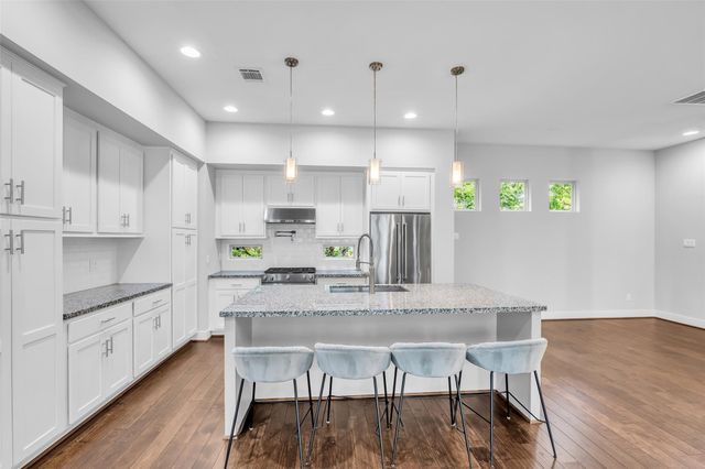 3309 Jefferson Street C, Houston, TX 77003
