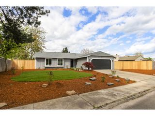 174 Sw 10TH Ave, Canby, OR 97013