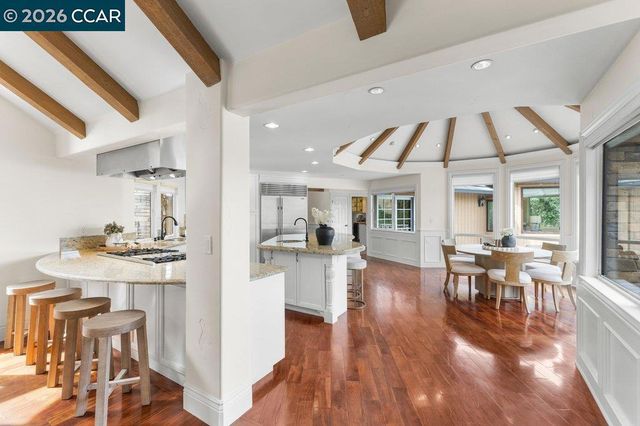 1311 Laverock Ln, Alamo, CA 94507