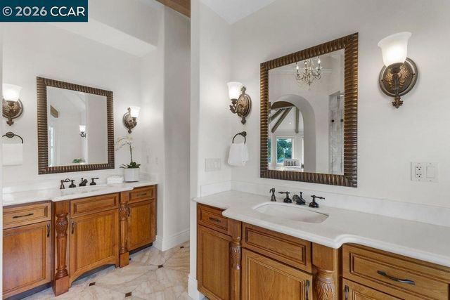 1311 Laverock Ln, Alamo, CA 94507