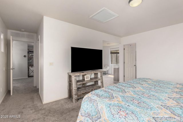 3739 W CARTER Road, Phoenix, AZ 85041