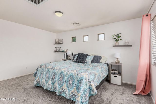 3739 W CARTER Road, Phoenix, AZ 85041