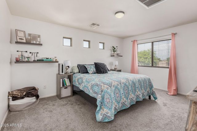 3739 W CARTER Road, Phoenix, AZ 85041