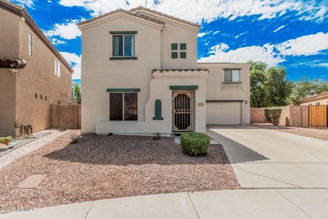 3739 W CARTER Road, Phoenix, AZ 85041