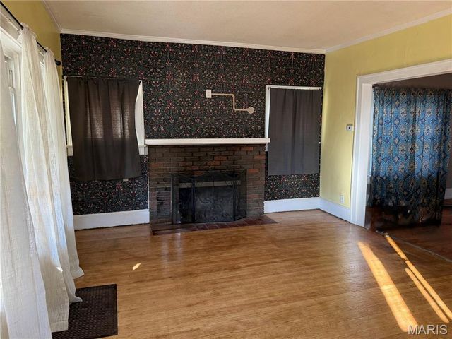 1414 Paris Avenue, Hannibal, MO 63401