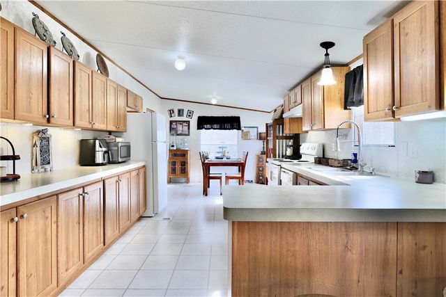 10187 Jeter Road, Fayetteville, AR 72701