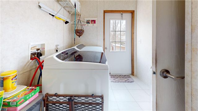 10187 Jeter Road, Fayetteville, AR 72701