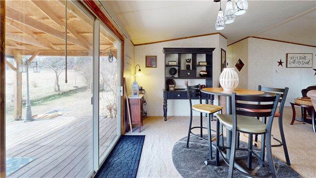 10187 Jeter Road, Fayetteville, AR 72701