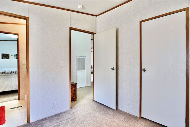 10187 Jeter Road, Fayetteville, AR 72701