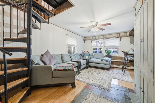 4 Laurel Street, Woburn, MA 01801