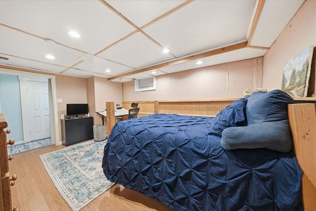 4 Laurel Street, Woburn, MA 01801