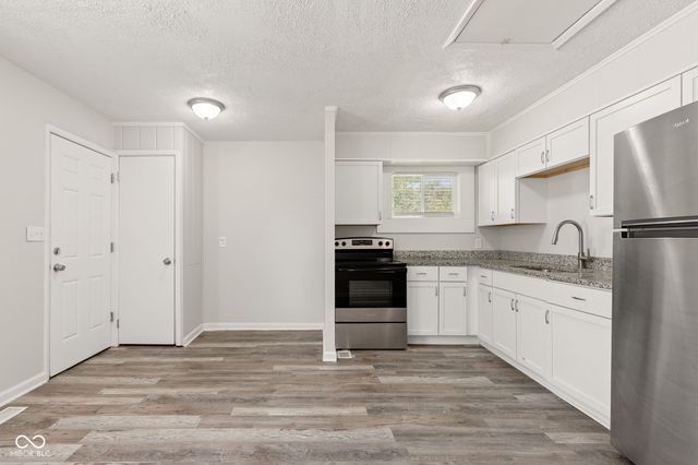 12065 N Rooker Road N, Mooresville, IN 46158