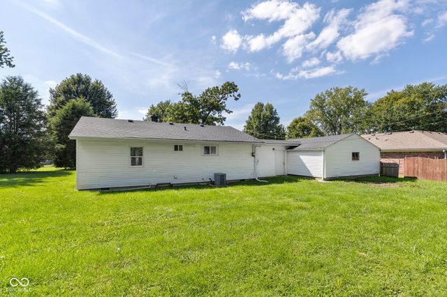 12065 N Rooker Road N, Mooresville, IN 46158