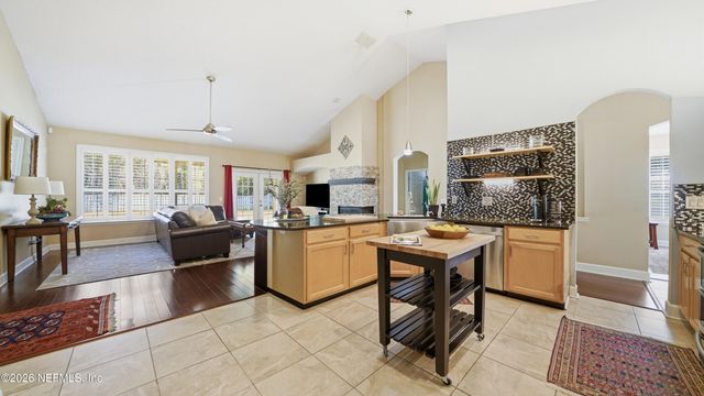 7836 KINGSMILL Court, Jacksonville, FL 32256