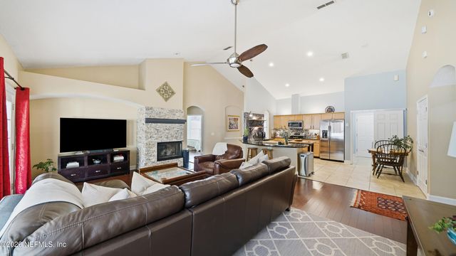 7836 KINGSMILL Court, Jacksonville, FL 32256