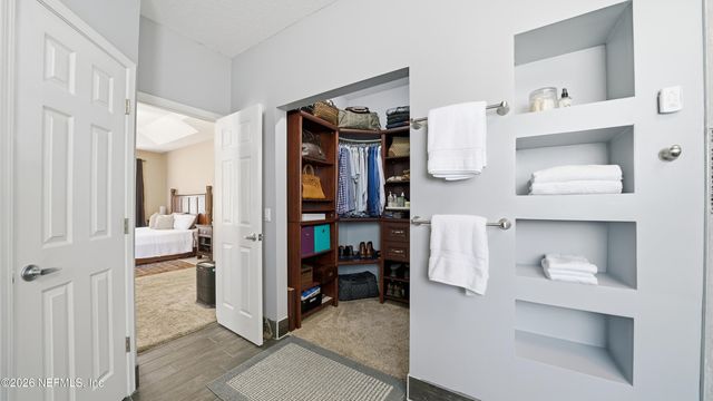 7836 KINGSMILL Court, Jacksonville, FL 32256