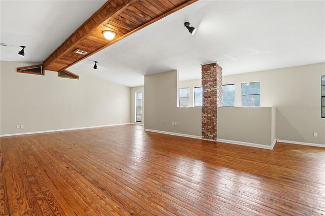 405 PARK RIDGE AVENUE, 405 Park Ridge Ave, Temple Terrace, FL 33617