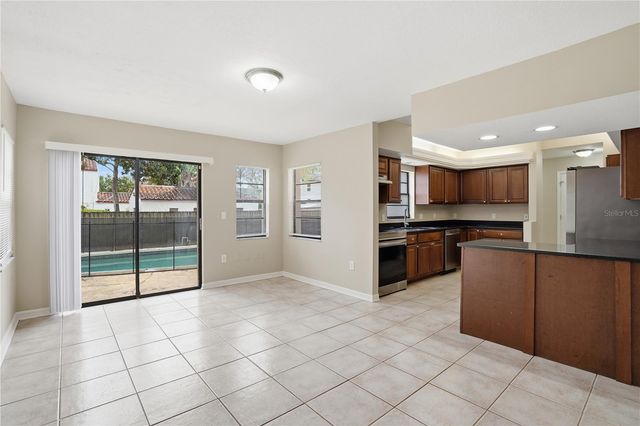 405 PARK RIDGE AVENUE, 405 Park Ridge Ave, Temple Terrace, FL 33617