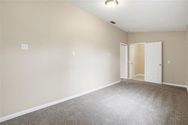 405 PARK RIDGE AVENUE, 405 Park Ridge Ave, Temple Terrace, FL 33617