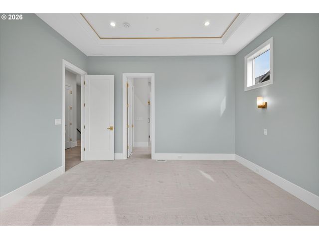 1912 Sw DICKINSON Ln, Portland, OR 97219