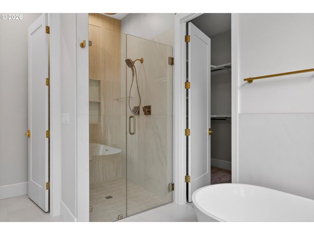 1912 Sw DICKINSON Ln, Portland, OR 97219